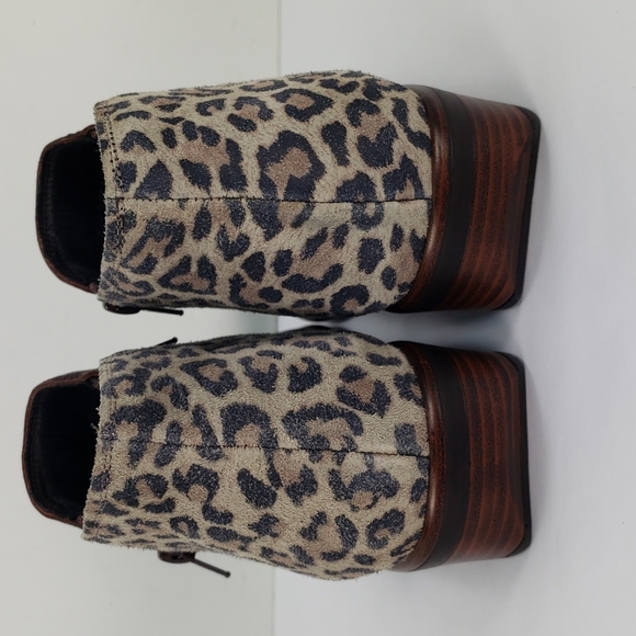 NAOT HELM BROWN LEATHER CHEETAH PRINT SUEDE SIDES ZIP BOOTIES WOMEN'S 42 L 11 - Picture 4 of 11